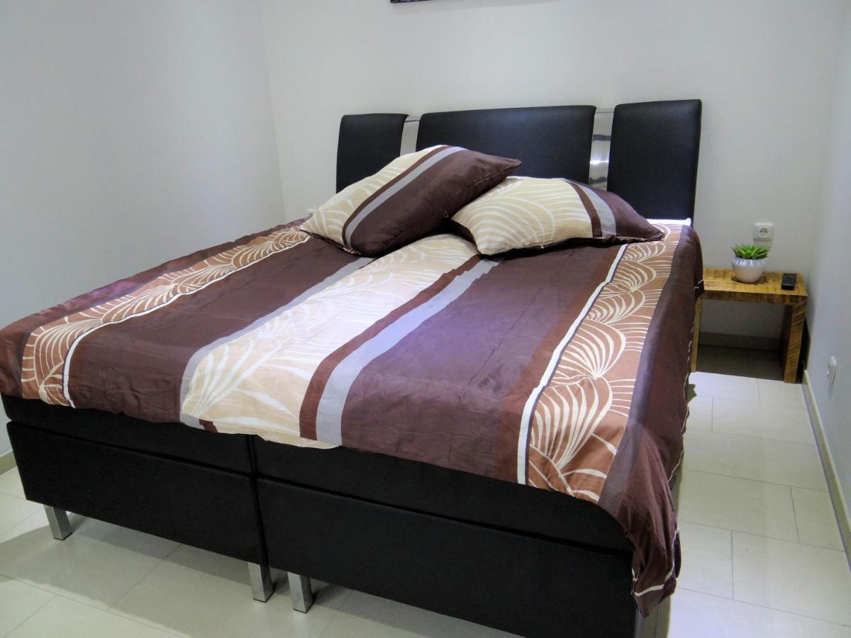 Travelers Home Hasloch  Kültér fotó